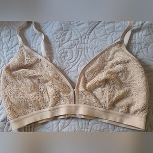NWOT Lively Palm Toasted Almond Lace Busty Bralette